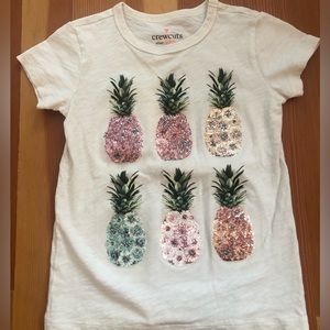 Crewcuts girls white and sequin pineapple t shirt. Size small (6-7).